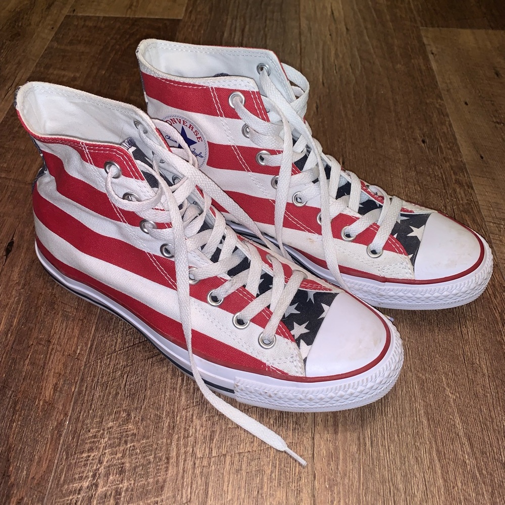 Womens American Converse Size 10